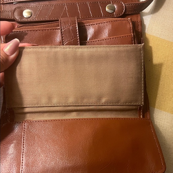 Coldwater Creek Brown and Tan Crossbody Bag - Picture 6 of 10